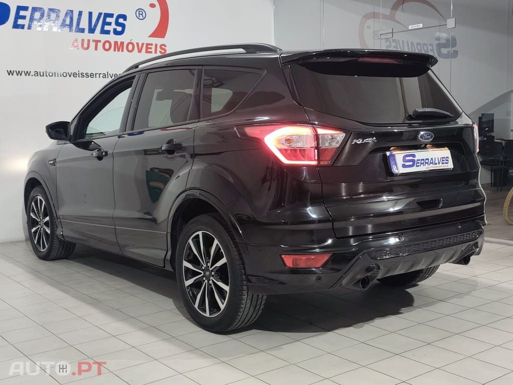 Ford Kuga 1.5 TDCi ST-Line