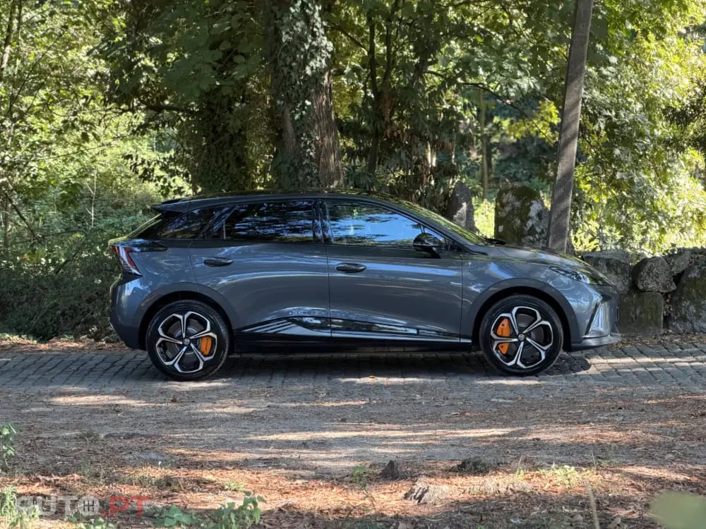 MG MG4 4 EV 64kWh XPower