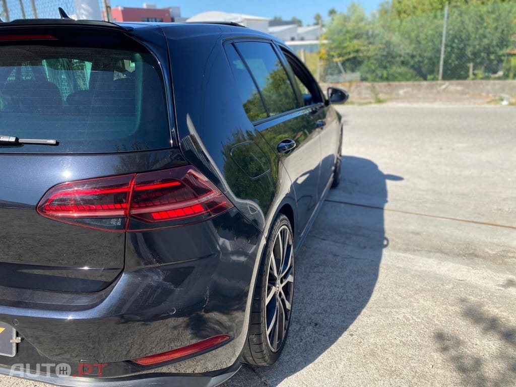 Volkswagen Golf GTD 2.0 TDI SCR DSG