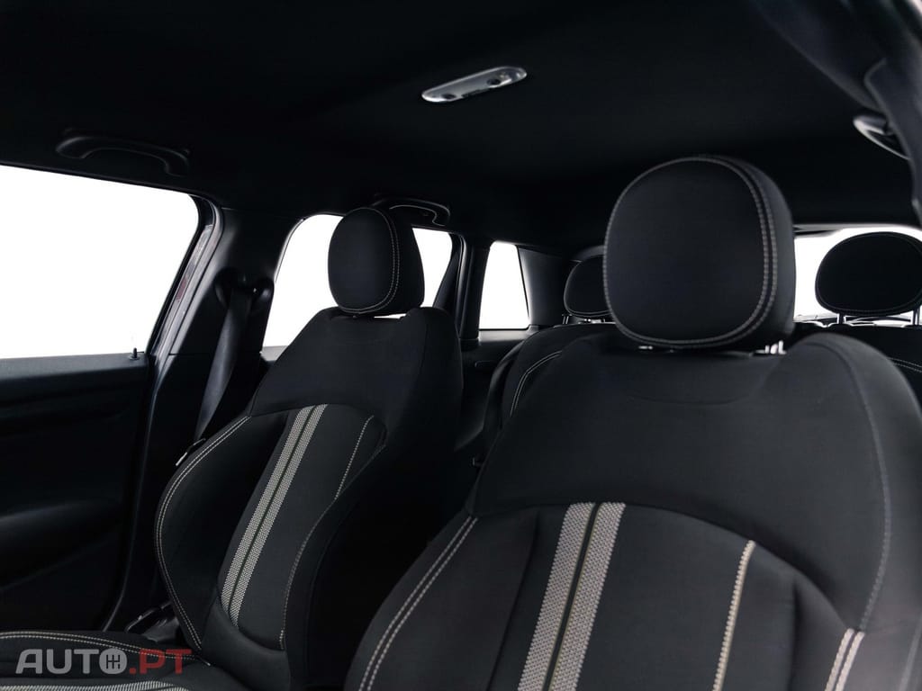 MINI Cooper One D