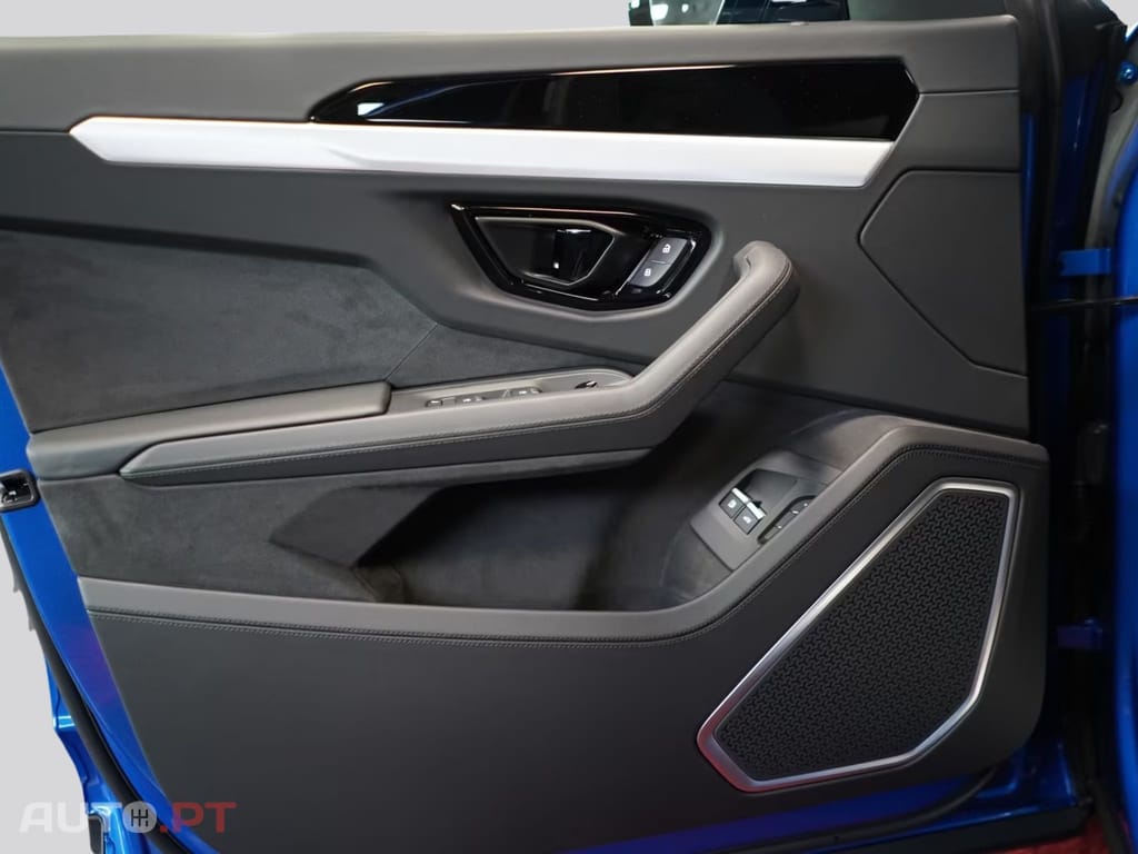 Lamborghini Urus SE I.V.A DEDUTIVEL