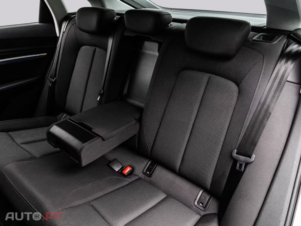 Audi E-Tron 50 S LINE