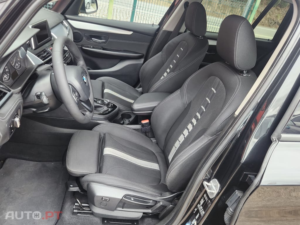 BMW 216 d 7L Line Sport