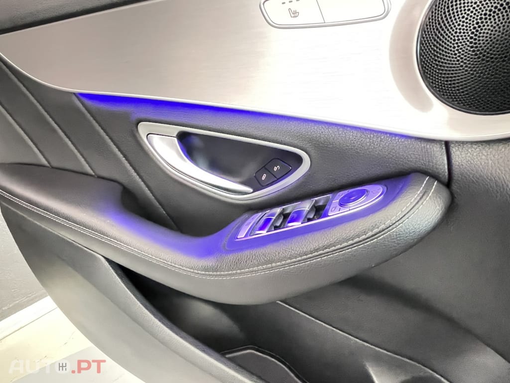 Mercedes-Benz C 300 de AMG Line