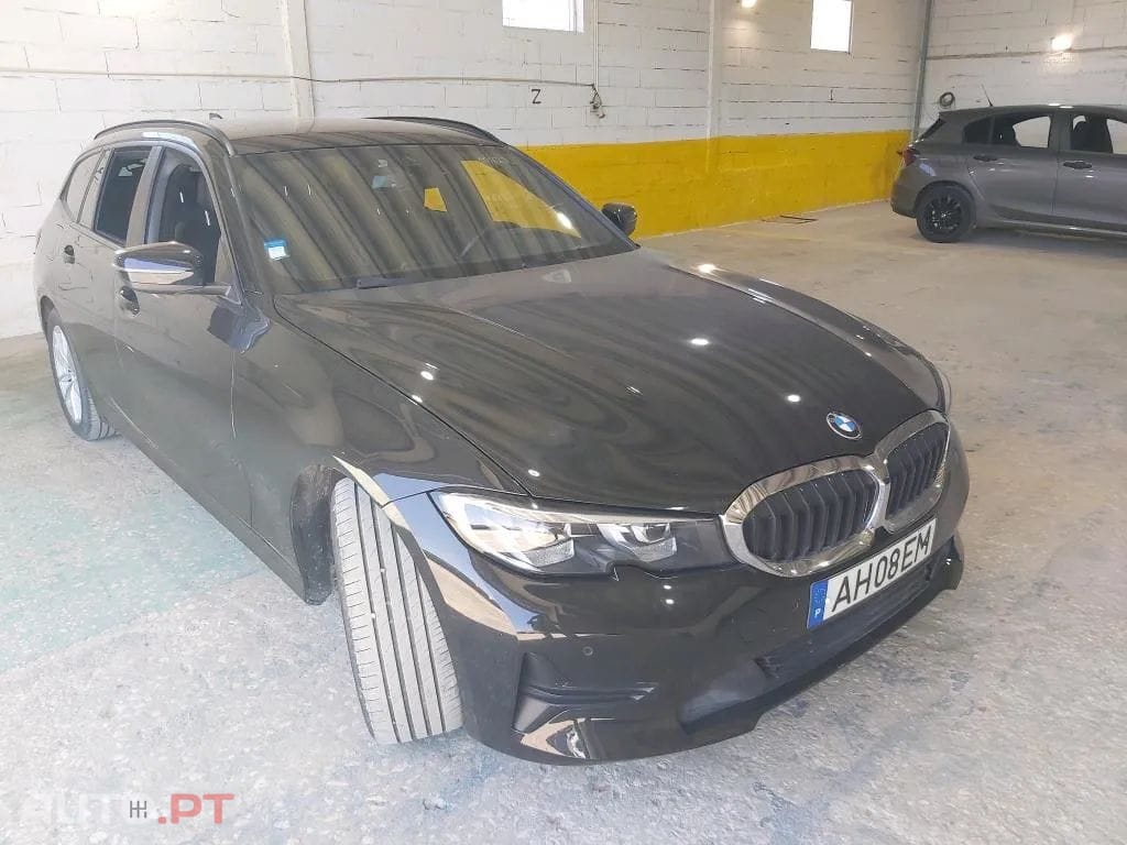 BMW 320 ver-e-touring-corporate-edition-auto 