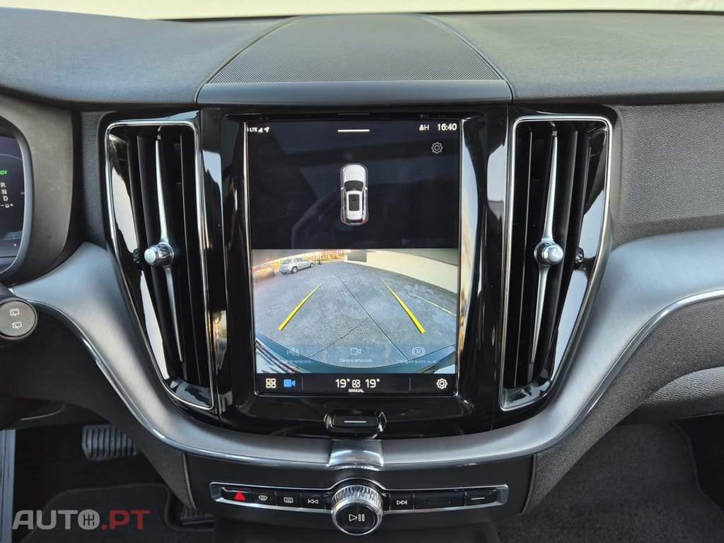 Volvo XC60 2.0 T6 PHEV Inscription AWD