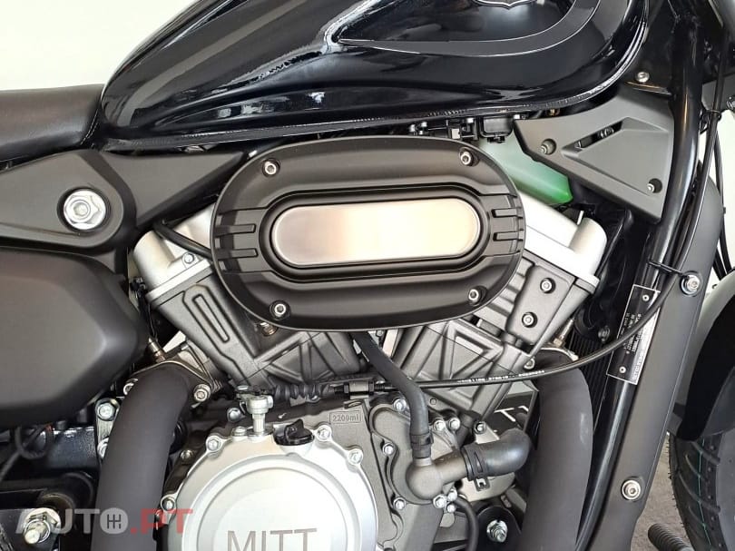 Mitt 125 MB V-TWIN
