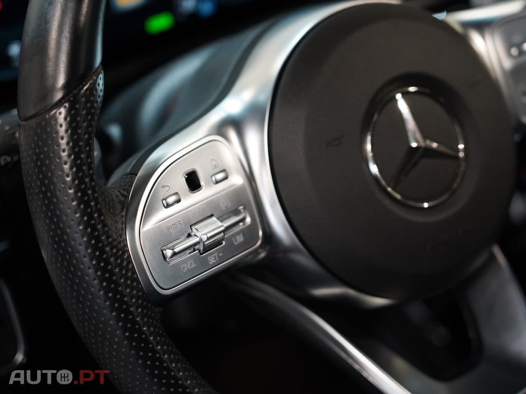 Mercedes-Benz A 250 AMG Line