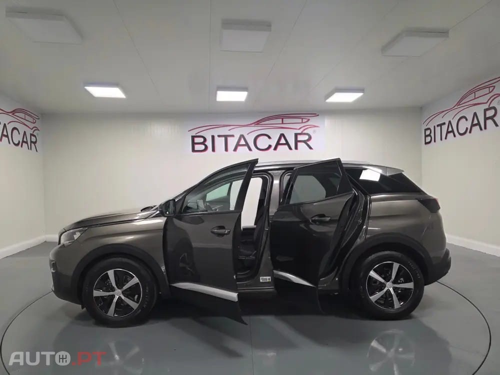 Peugeot 3008 1.5 BLUEHDI ACTIVE