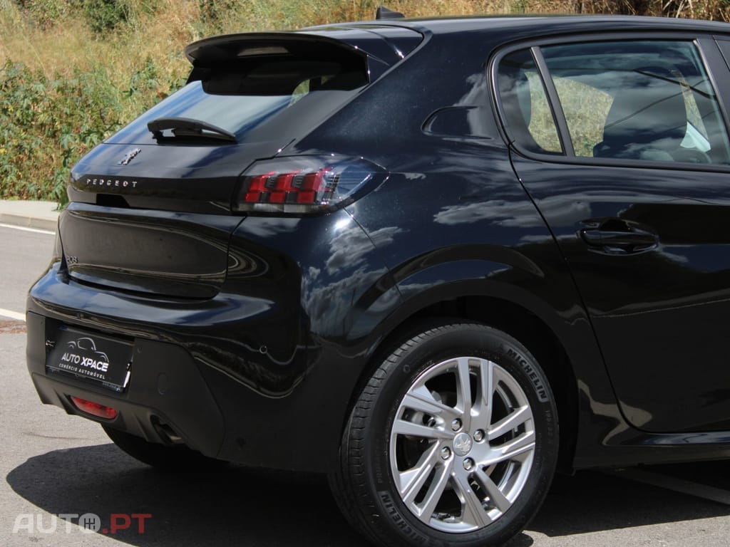 Peugeot 208 1.2 PureTech Allure