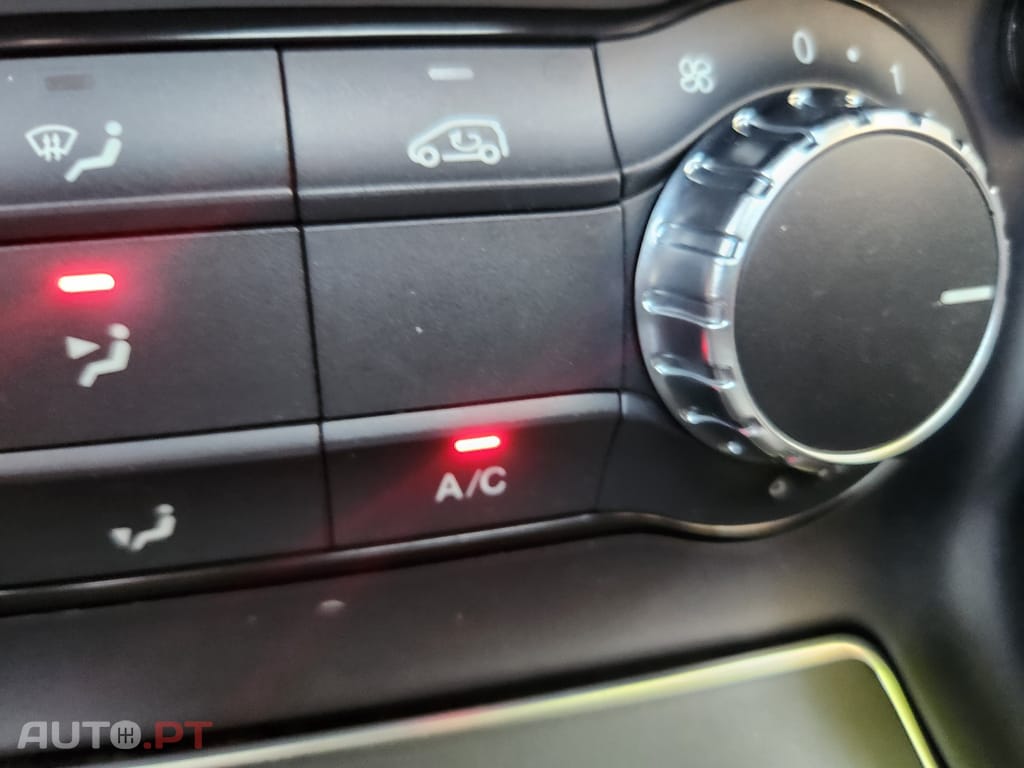 Mercedes-Benz A 180 d 7G-DCT AMG Line