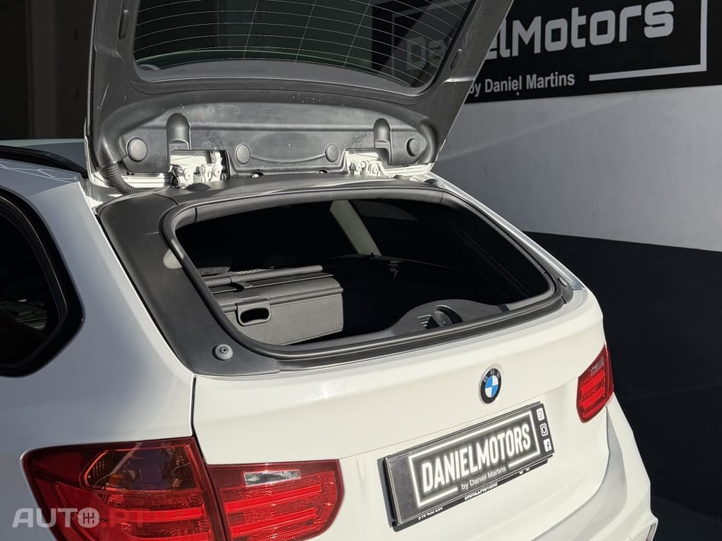 BMW 318 d Touring Auto Pack M