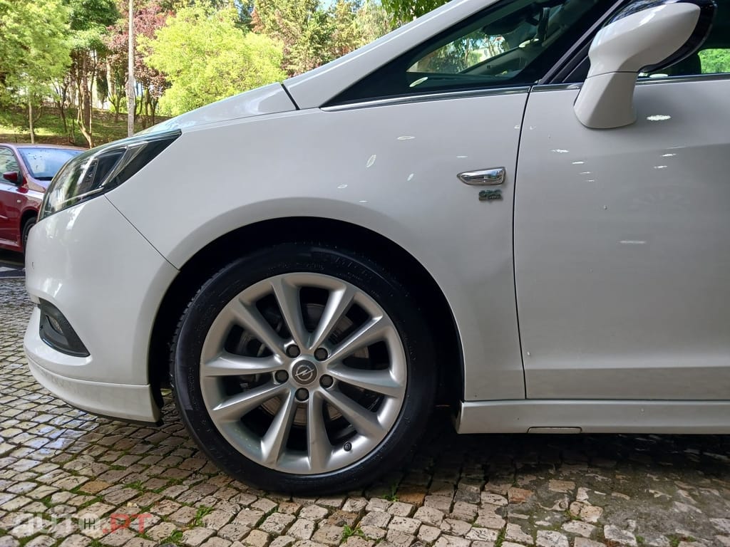 Opel Zafira 2.0 CDTi OPC Line S/S