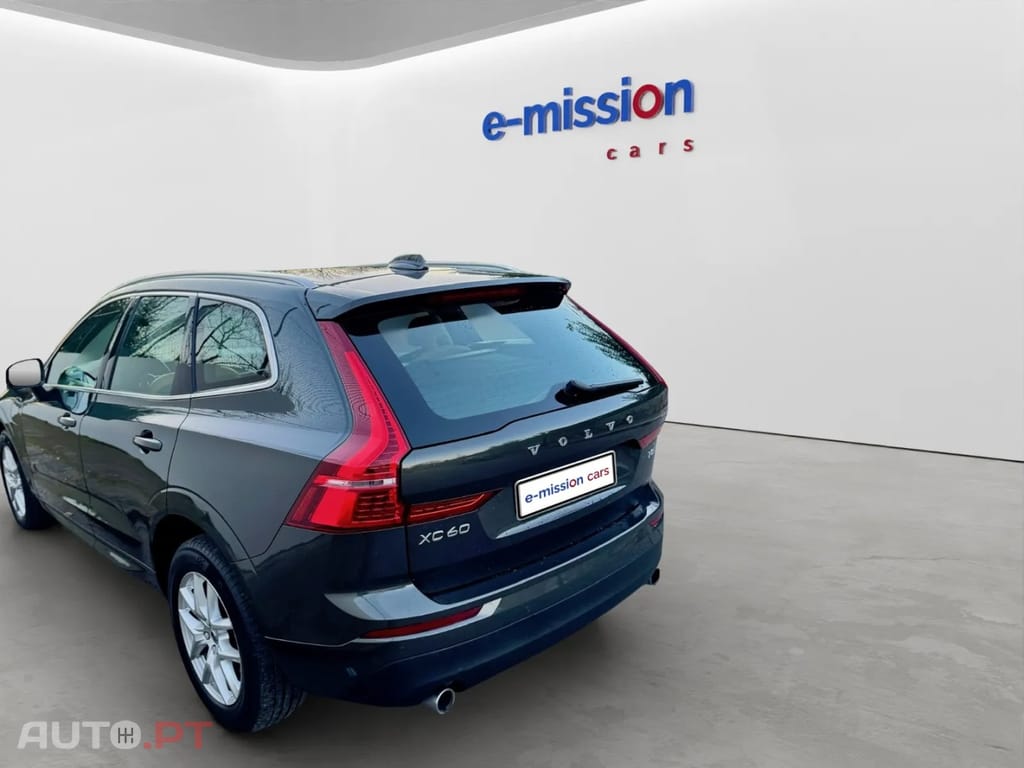 Volvo XC60 2.0 T8 PHEV Momentum AWD