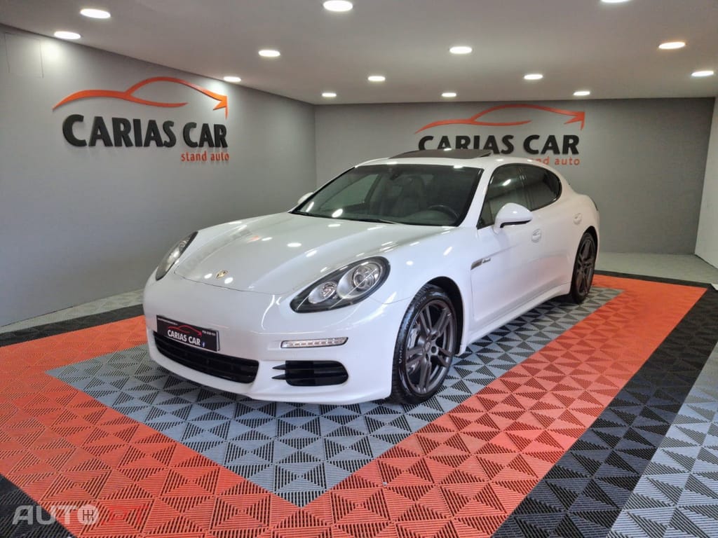 Porsche Panamera 3.0 V6 platinum edition