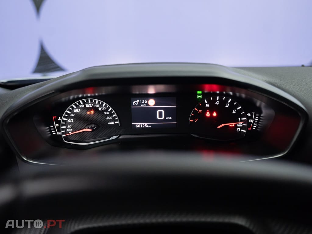 Peugeot 2008 1.2 PureTech Active Pack