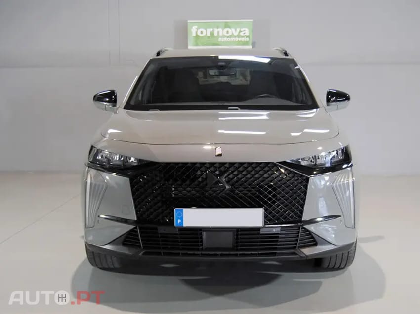 DS DS7 E-Tense Performance Line