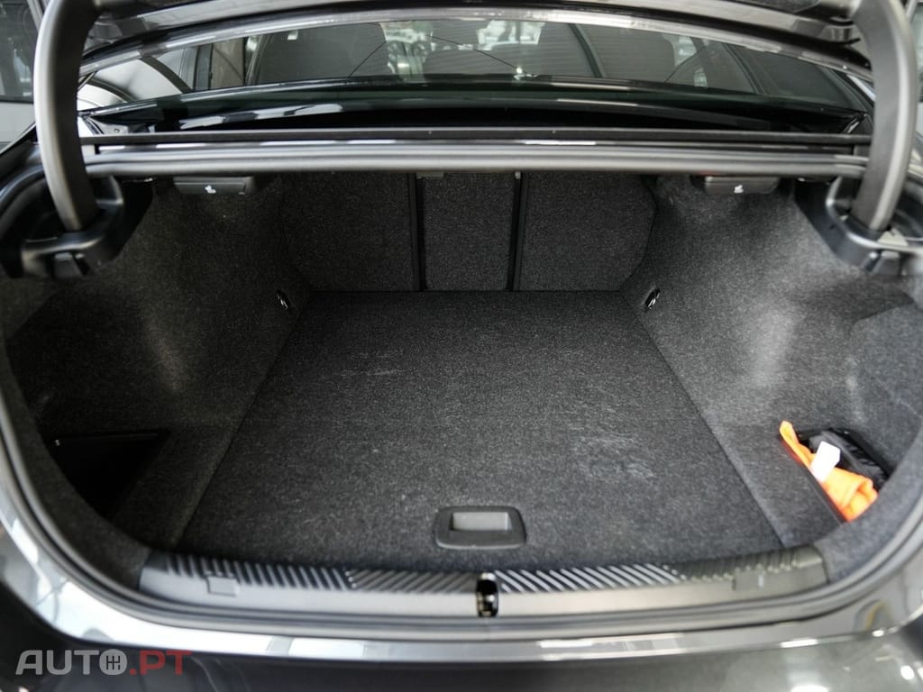 BMW i5 eDrive40