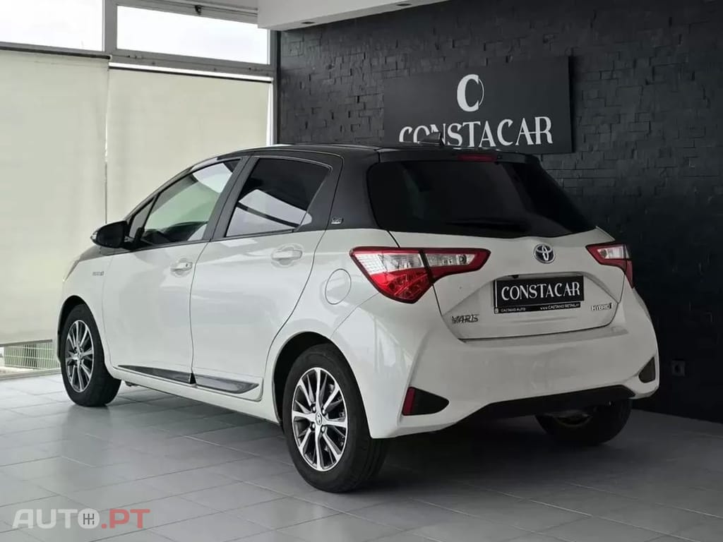 Toyota Yaris 1.5 HSD 20 Anos
