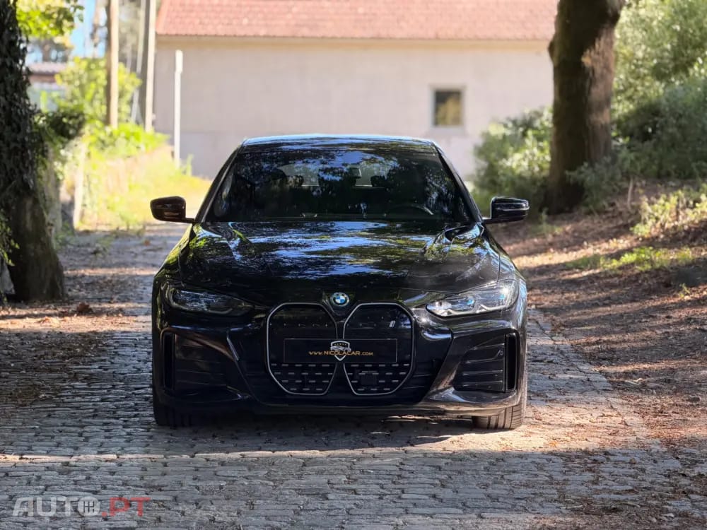 BMW i4 eDrive40 Desportiva M