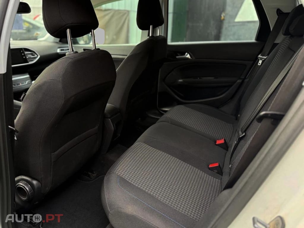 Peugeot 308 SW 1.5 BlueHDi Style