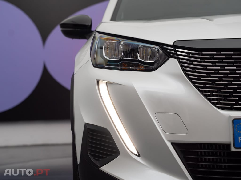 Peugeot 2008 1.5 BlueHDi Allure Pack EAT8