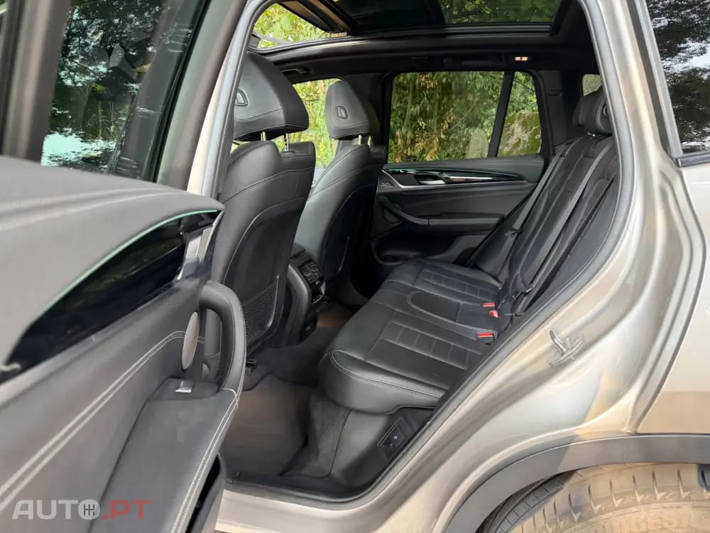 BMW iX3 M Sport Impressive