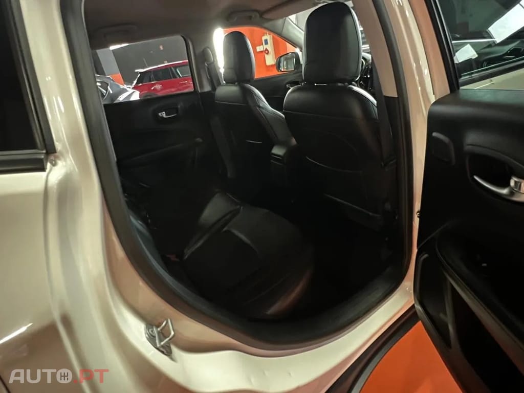 Jeep Compass 1.6 M-Jet Limited