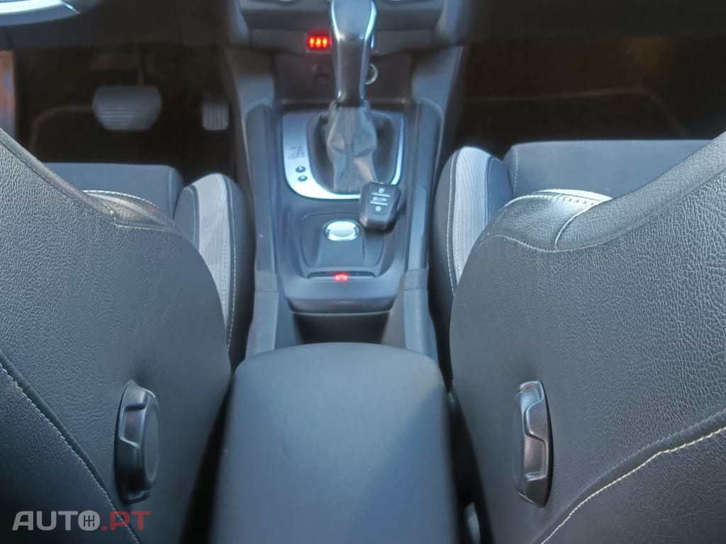 DS DS4 Crossback 1.6 BlueHDi So Chic J18 EAT6