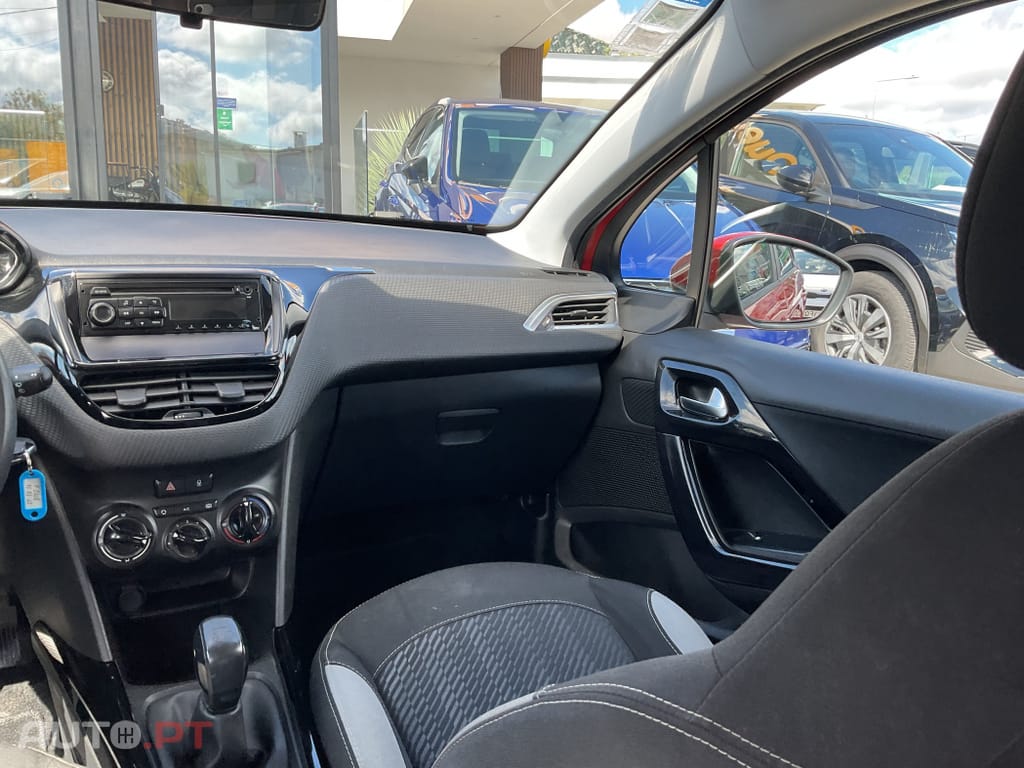 Peugeot 2008 1.4 HDi Allure