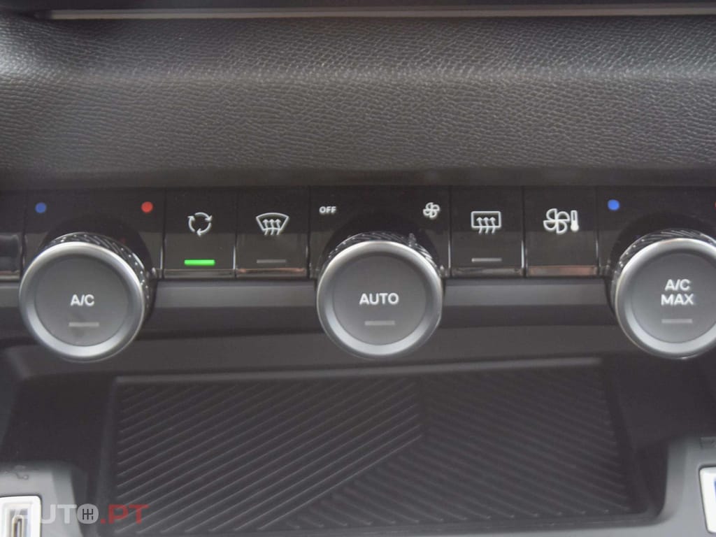 Citroen C4 1.2 Hybrid Plus e-DSC6