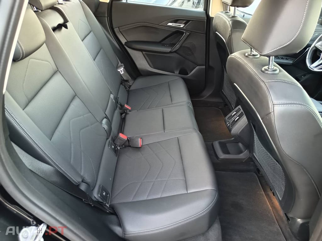 BMW iX1 xDrive30