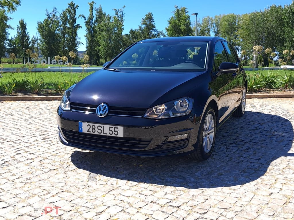 Volkswagen Golf 1.6 TDi BlueMotion Confortline