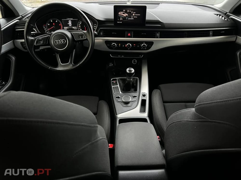 Audi A4 Avant 2.0 TDI Business Line