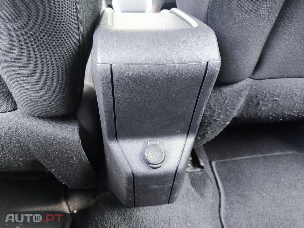 Peugeot 2008 1.6 HDI 