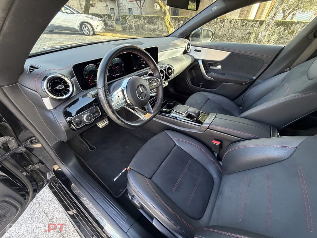 Mercedes-Benz CLA 180 d AMG LINE