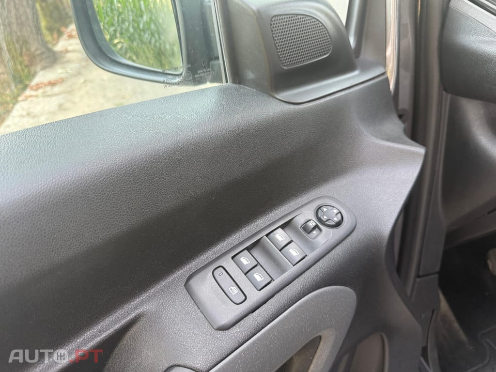 Citroen Berlingo 1.5 BlueHDi XL Feel EAT8