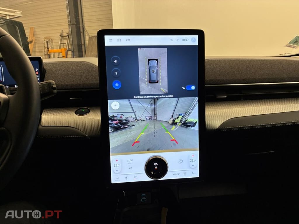 Ford Mustang Mach-E Standard Range