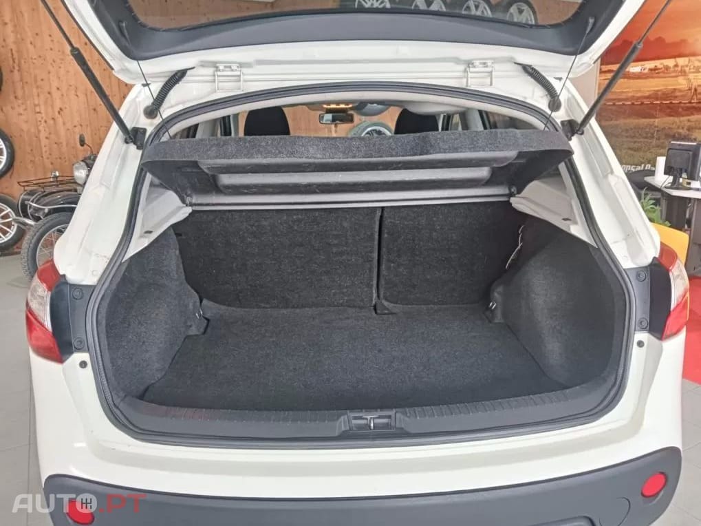 Nissan Qashqai 1.5 dCi Tekna Sport 17