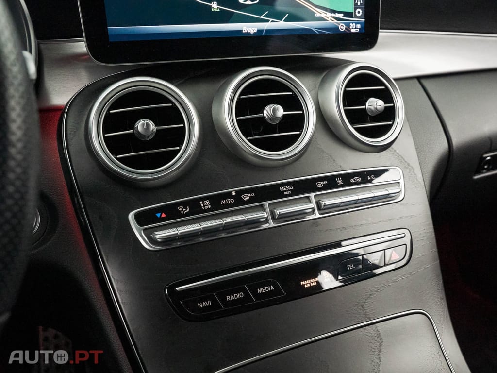 Mercedes-Benz C 300 de AMG Line