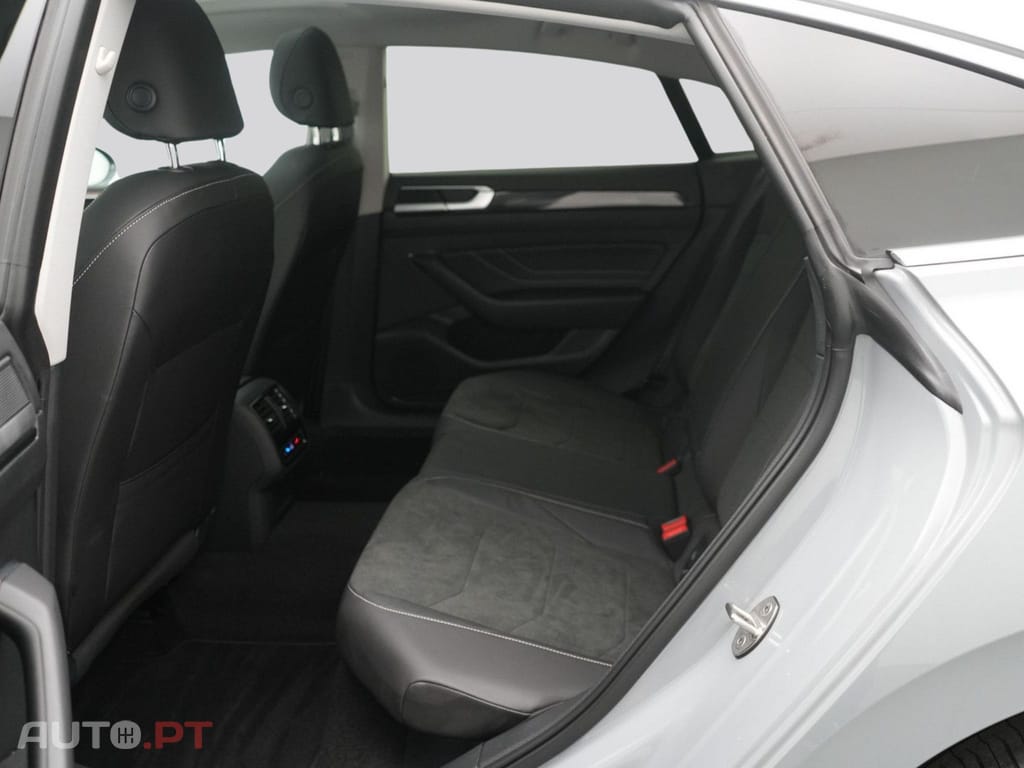 Volkswagen Arteon I.V.A DEDUTIVEL eHybrid Elegance DSG 