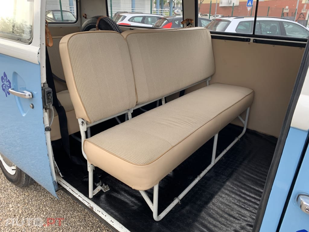 Volkswagen Transporter Kombi