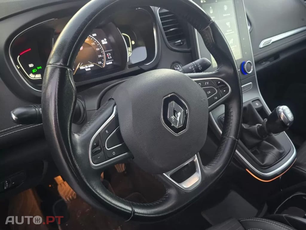 Renault Grand Scénic 1.6 dCi Intens SS