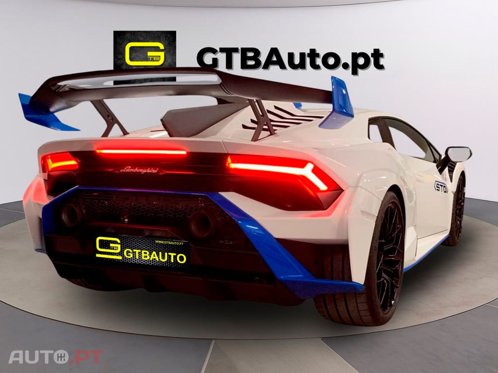 Lamborghini Huracán STO