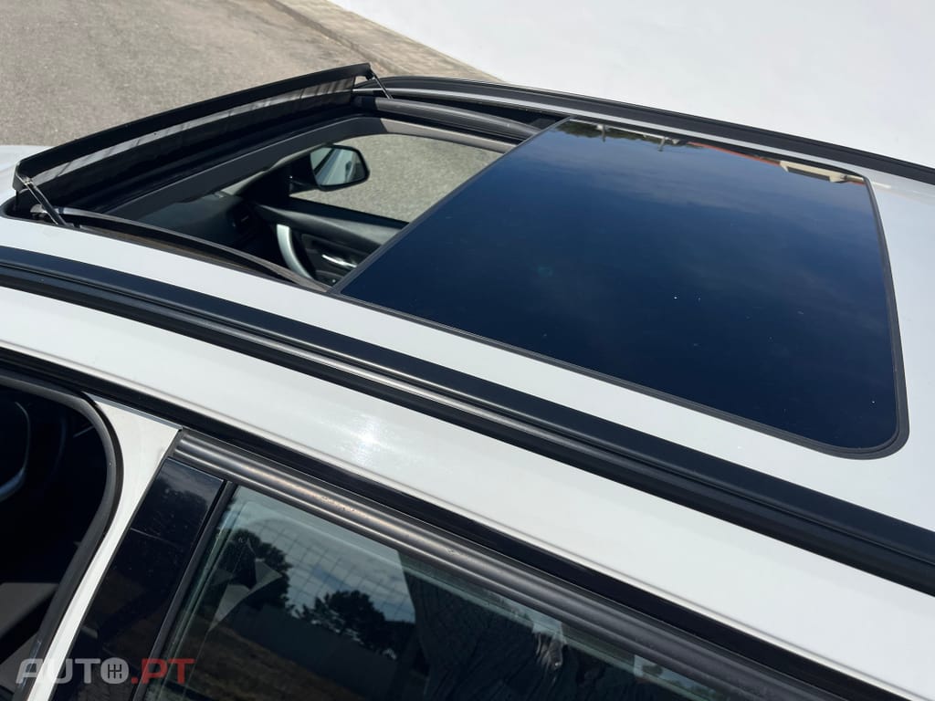 BMW 318 d Touring Sport Line