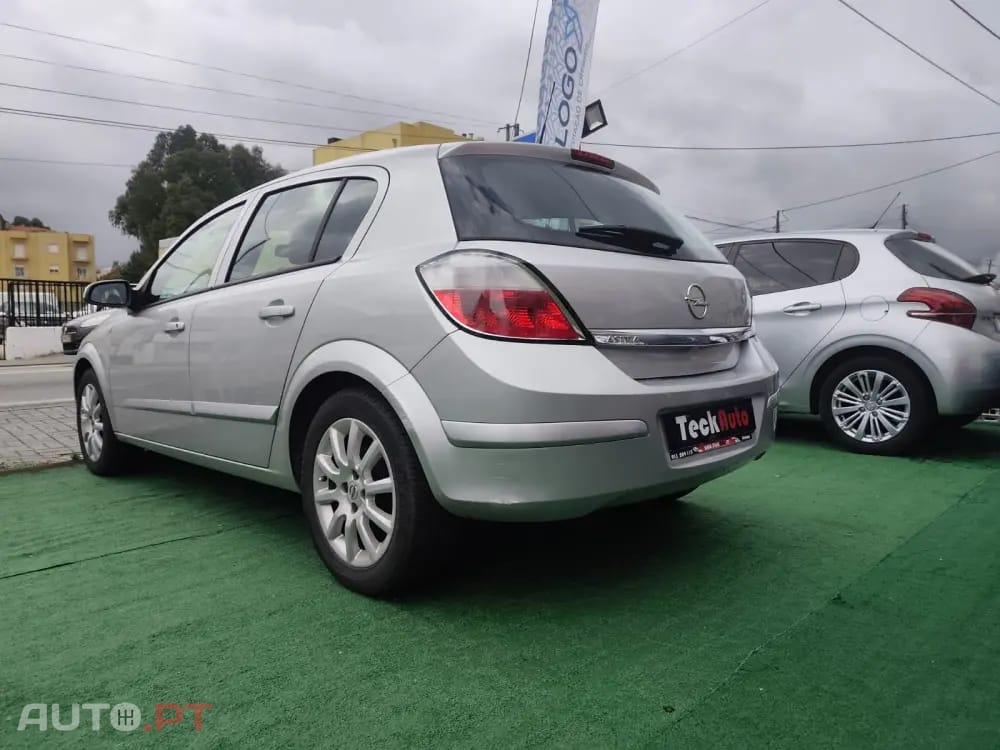 Opel Astra 1.4 EDITION