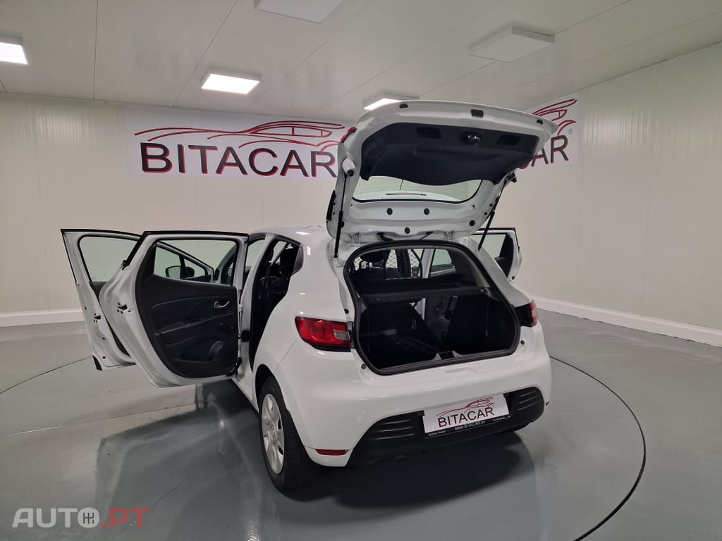 Renault Clio SOCIETE 1.5 DCI ZEN IVA DEDUTIVEL