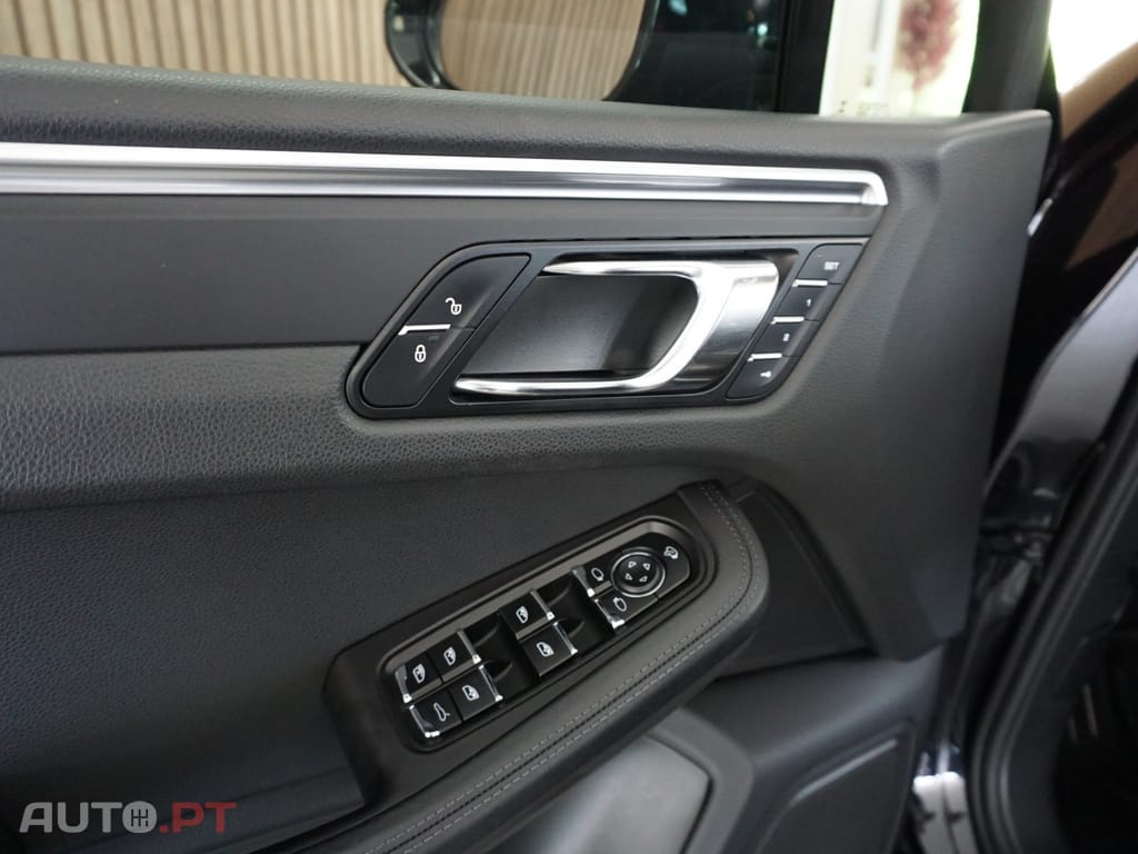 Porsche Macan PDK
