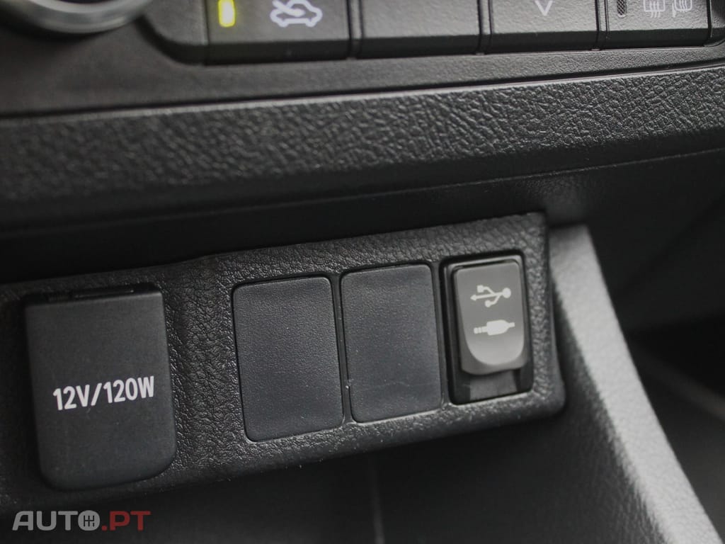 Toyota Auris 1.4 D-4D Exclusive