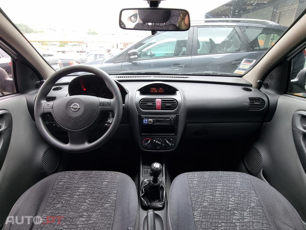 Opel Corsa 1.2 16V Confort